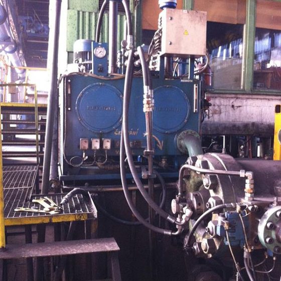 Hydraulikaggregat im Stahlwerk mit EFR Hydraulikfilter