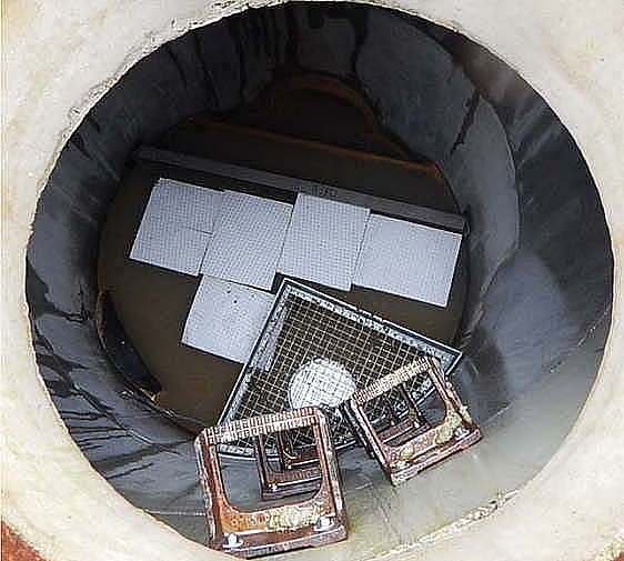 FRIESS yağ sıyırıcı, yüzey suyu deposunda