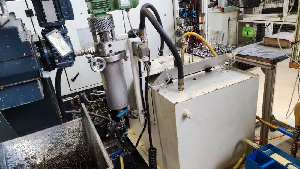 Installation industrielle de nettoyage et de lavage haute pression
